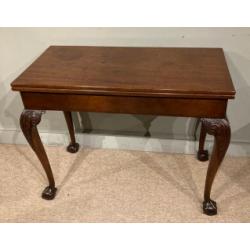 Mahogany Foldover Tea Table